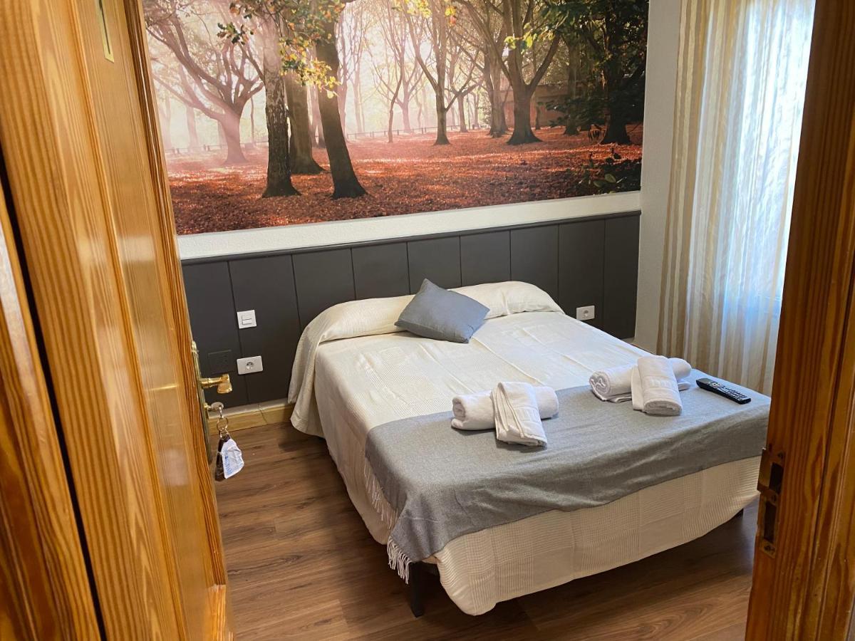 Hostal Restaurante Rio Ubierna Quintanilla-Vivar Ngoại thất bức ảnh